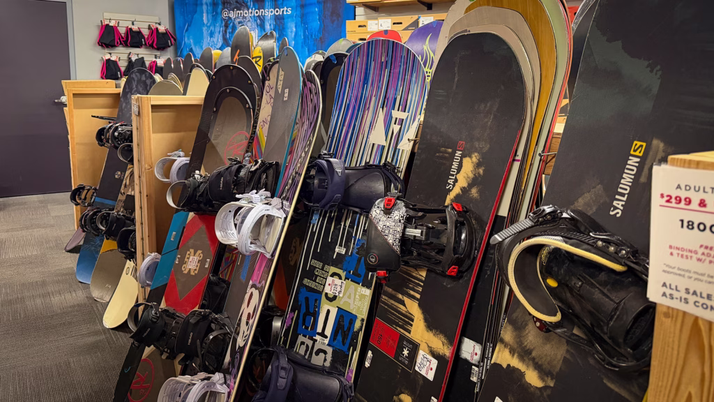 ap_2026_used-snowboards_1920x1080
